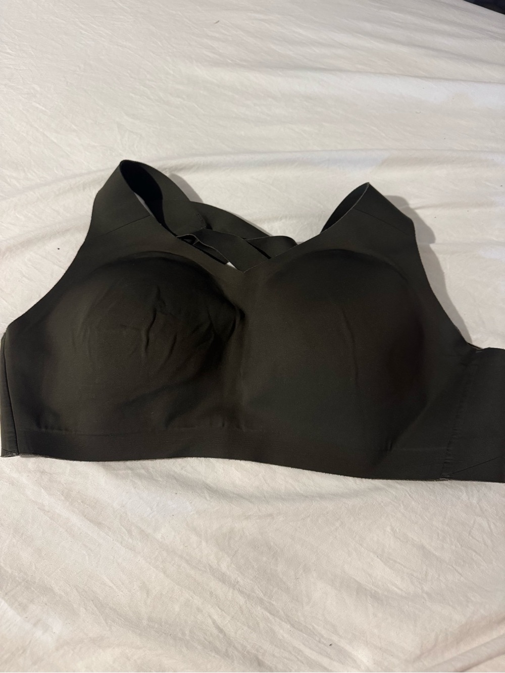 lululemon athletica Black Supportive Wireless Sports Bra